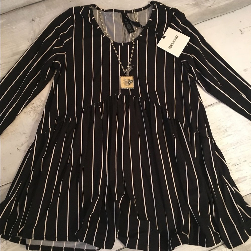 Agnes And Dora Muse Tunic